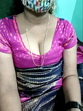 Snapshot of Tamilkannadacouple chatting on 05/01/26, 05:17 Tamilkannadacouple online show from 05/01/26, 05:17