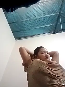 Snapshot of cuunon11 chatting on 02/23/26, 01:03 cuunon11 online show from 02/23/26, 01:03