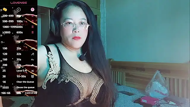 vivi523 online show from 04/07/26, 02:56