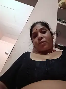 Snapshot of Horney_Bhabhi chatting on 05/28/26, 05:21 Horney Bhabhi online show from 05/28/26, 05:21