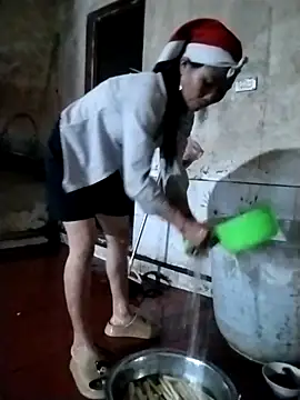 Snapshot of sen1199 chatting on 02/25/26, 10:47 sen1199 online show from 02/25/26, 10:47