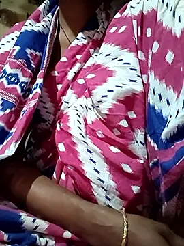 Snapshot of Sweet-runi chatting on 02/24/26, 08:45 Sweet-runi online show from 02/24/26, 08:45