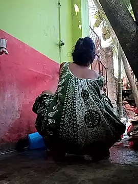 Sweet-runi online show from 04/15/26, 03:35