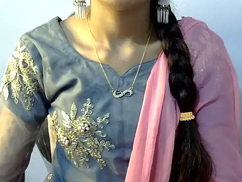 Snapshot of Mehaak_ chatting on 03/07/26, 05:43 Mehaak online show from 03/07/26, 05:43