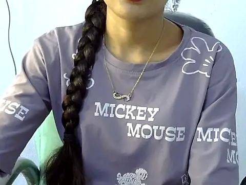 Snapshot of Mehaak_ chatting on 04/04/26, 06:33 Mehaak online show from 04/04/26, 06:33