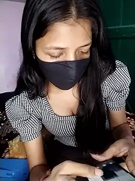 Naina-hott online show from 02/13/26, 07:10