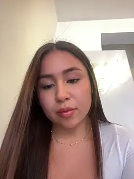 Snapshot of MAGIC_EMMY chatting on 03/15/26, 08:04 MAGIC EMMY online show from 03/15/26, 08:04