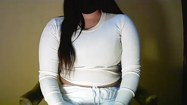 Snapshot of PRENCY_CUTE chatting on 03/10/26, 04:45 PRENCY CUTE online show from 03/10/26, 04:45