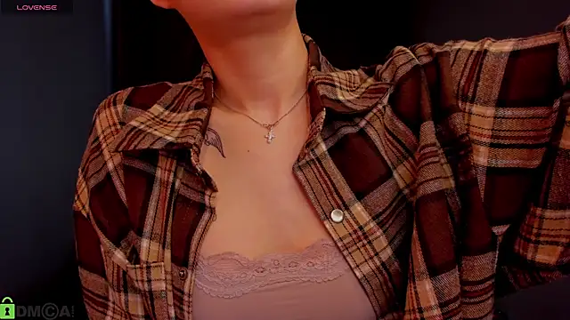  Kiki angel  online show from 04/13/26, 01:33