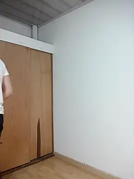 Snapshot of Emmanuel_Lust chatting on 02/28/26, 12:17 Emmanuel Lust online show from 02/28/26, 12:17