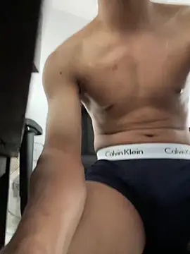 Snapshot of banvaomiengem chatting on 02/25/26, 05:39 banvaomiengem online show from 02/25/26, 05:39