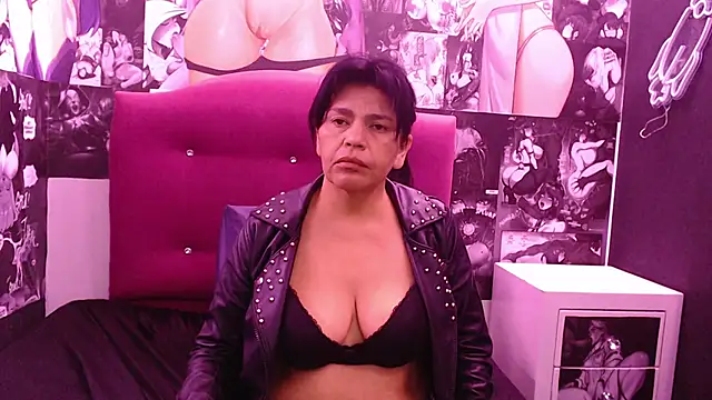 jennifer 0717 online show from 02/15/26, 06:59