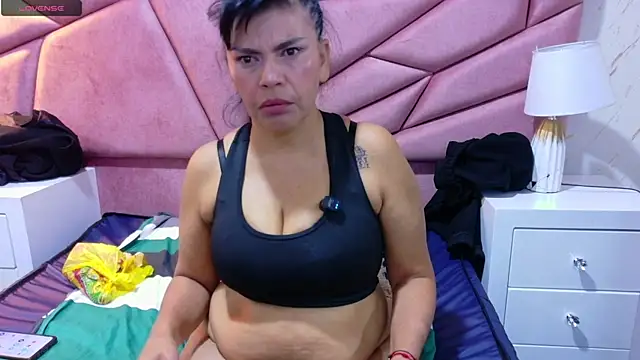 jennifer 0717 online show from 04/06/26, 02:20