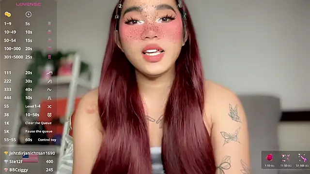 Snapshot of Kelly_Mckinney chatting on 04/10/26, 07:57 Kelly Mckinney online show from 04/10/26, 07:57