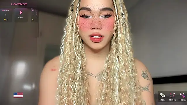 Snapshot of Kelly_Mckinney chatting on 04/25/26, 08:39 Kelly Mckinney online show from 04/25/26, 08:39