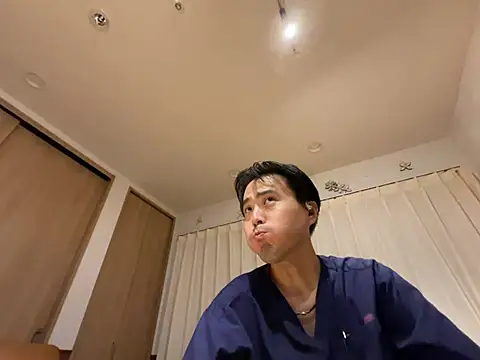 Snapshot of shizuku-kun211 chatting on 07/28/26, 12:59 shizuku-kun211 online show from 07/28/26, 12:59