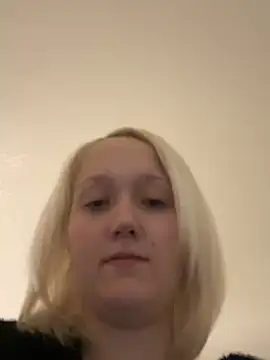 Snapshot of Marilynxo chatting on 02/13/26, 04:41 Marilynxo online show from 02/13/26, 04:41