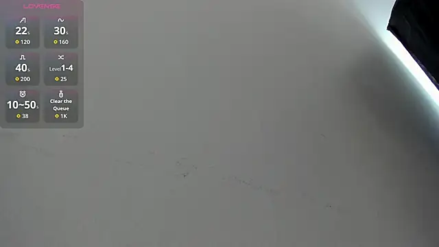 Snapshot of Blue_skyx chatting on 02/24/26, 01:31 Blue skyx online show from 02/24/26, 01:31