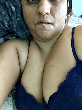 Snapshot of Shivangi_cam chatting on 02/20/26, 07:43 Shivangi cam online show from 02/20/26, 07:43