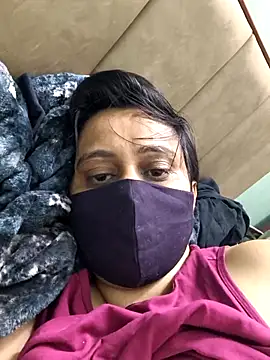 Snapshot of Shivangi_cam chatting on 02/21/26, 01:06 Shivangi cam online show from 02/21/26, 01:06