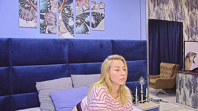 LovelyMiley online show from 02/19/26, 03:30