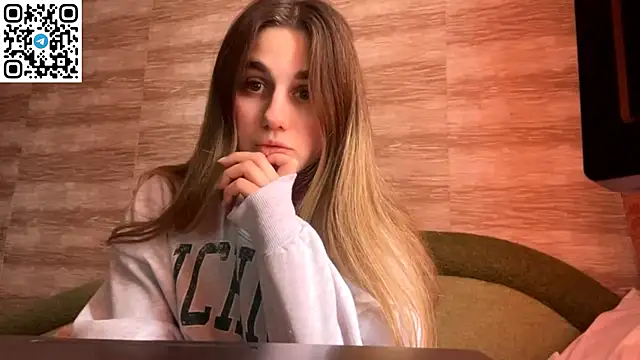 LovelySilk 63 online show from 02/18/26, 11:06