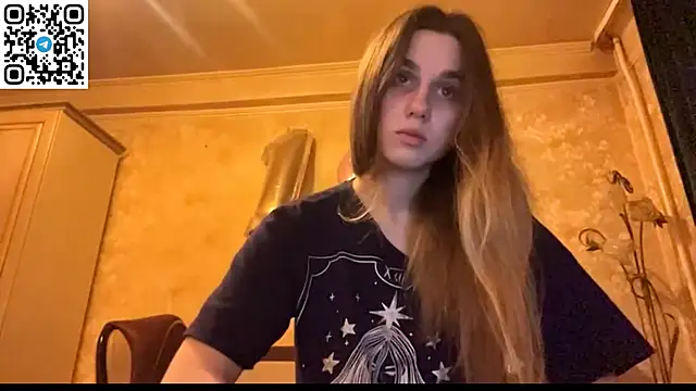 LovelySilk 63 online show from 04/08/26, 06:41