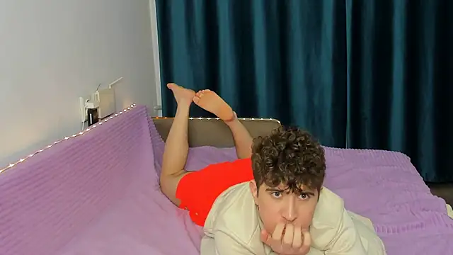 Snapshot of Johnny_Big_Ass chatting on 03/02/26, 06:47 Johnny Big Ass online show from 03/02/26, 06:47