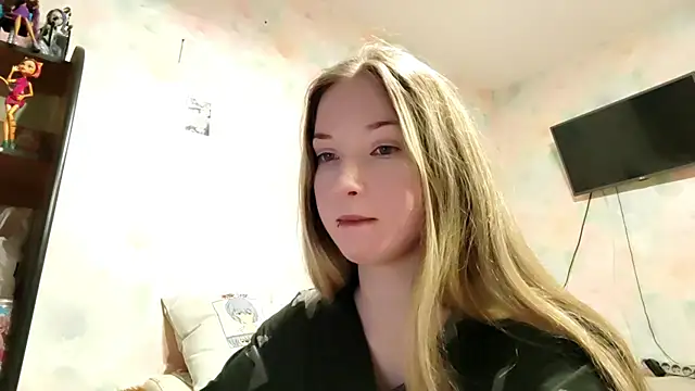 TiaBIanks online show from 02/16/26, 02:24