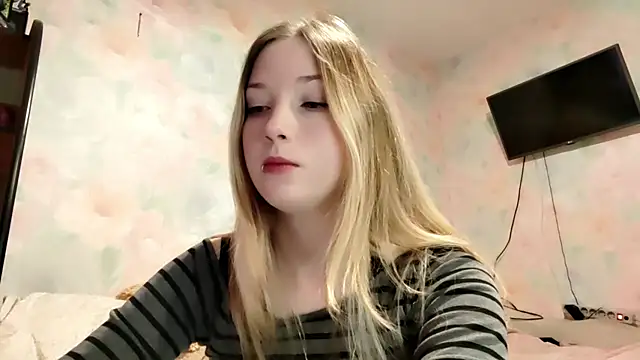 TiaBIanks online show from 04/16/26, 06:58