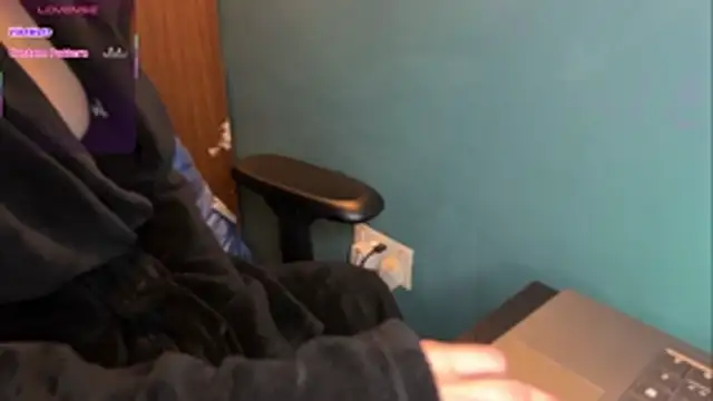 JadeAlexis403 online show from 02/15/26, 10:28