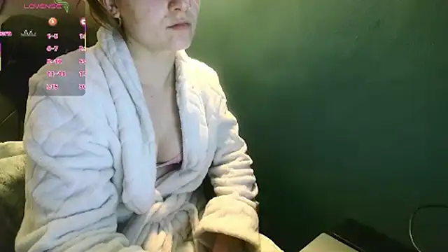 JadeAlexis403 online show from 02/18/26, 09:11