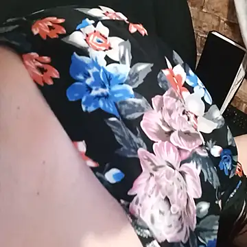 Snapshot of itismyhobby chatting on 11/10/25, 11:48 itismyhobby online show from 11/10/25, 11:48