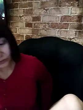 Snapshot of itismyhobby chatting on 12/17/25, 05:08 itismyhobby online show from 12/17/25, 05:08