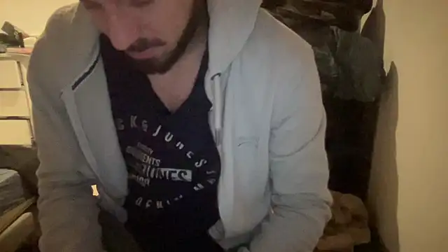 Snapshot of raoulbtnbois chatting on 02/14/26, 12:02 raoulbtnbois online show from 02/14/26, 12:02