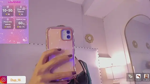 Zoe star  online show from 04/15/26, 04:19