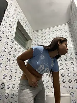 Romie rous online show from 04/12/26, 01:27