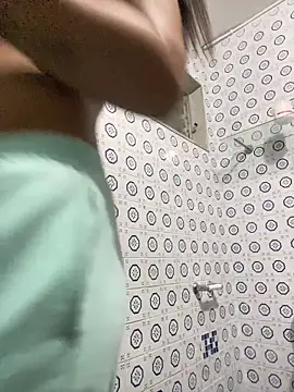 Romie rous online show from 04/14/26, 02:23