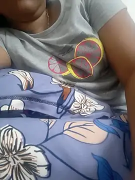 Snapshot of Fantasy_Queen94 chatting on 02/09/26, 04:44 Fantasy Queen94 online show from 02/09/26, 04:44