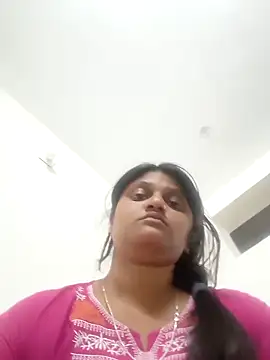 Snapshot of Fantasy_Queen94 chatting on 02/12/26, 01:50 Fantasy Queen94 online show from 02/12/26, 01:50