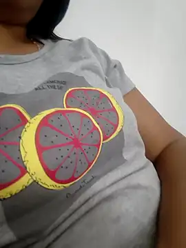 Snapshot of Fantasy_Queen94 chatting on 02/17/26, 04:02 Fantasy Queen94 online show from 02/17/26, 04:02