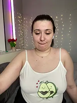 lipsi vikki online show from 02/13/26, 08:10