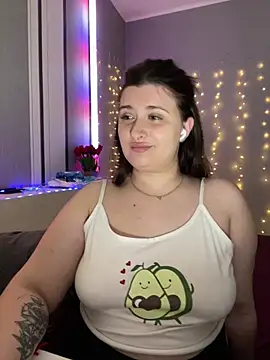 lipsi vikki online show from 02/15/26, 07:10