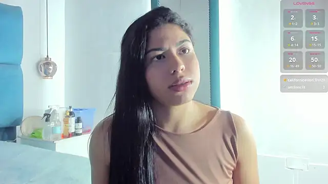 Snapshot of venezolana__caro chatting on 05/09/26, 02:39 venezolana caro online show from 05/09/26, 02:39