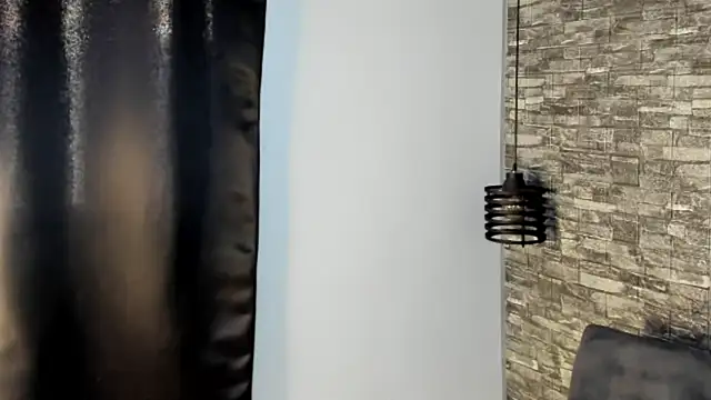 ASHLEY COLLINS1 online show from 05/28/26, 11:18