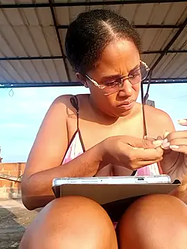 Snapshot of Monique_Mulberry2 chatting on 02/09/26, 10:36 Monique Mulberry2 online show from 02/09/26, 10:36