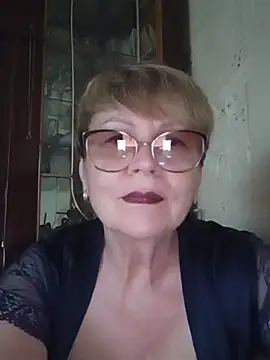 Snapshot of SophieBurns chatting on 07/02/26, 01:50 SophieBurns online show from 07/02/26, 01:50