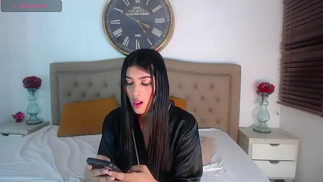 Snapshot of LucyVilla chatting on 02/20/26, 04:42 LucyVilla online show from 02/20/26, 04:42