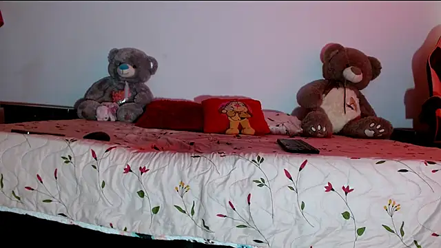 Snapshot of karolsweetvagi chatting on 03/20/26, 05:40 karolsweetvagi online show from 03/20/26, 05:40