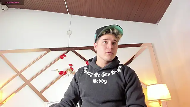 rayan linxx online show from 02/14/26, 07:54